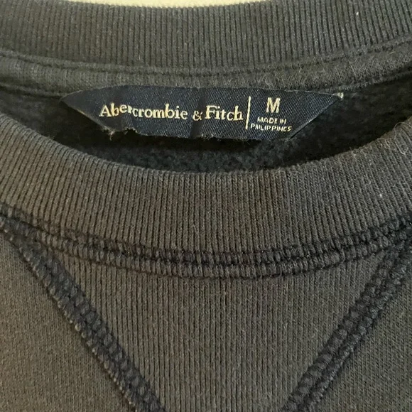 Abercrombie & Fitch Stars Cropped Sweatshirt - Picture 3 of 3